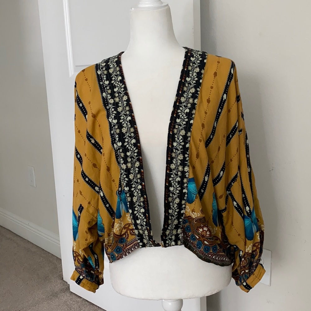 FARM RIO KIMONO.